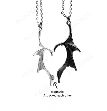 2Pcs/set Matching Drogan Wings Magnetic Necklaces for Couples BFFs