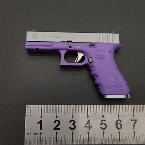 1:3 Abnehmbarer Pistolenmodell Glock 17 Schlüsselanhänger