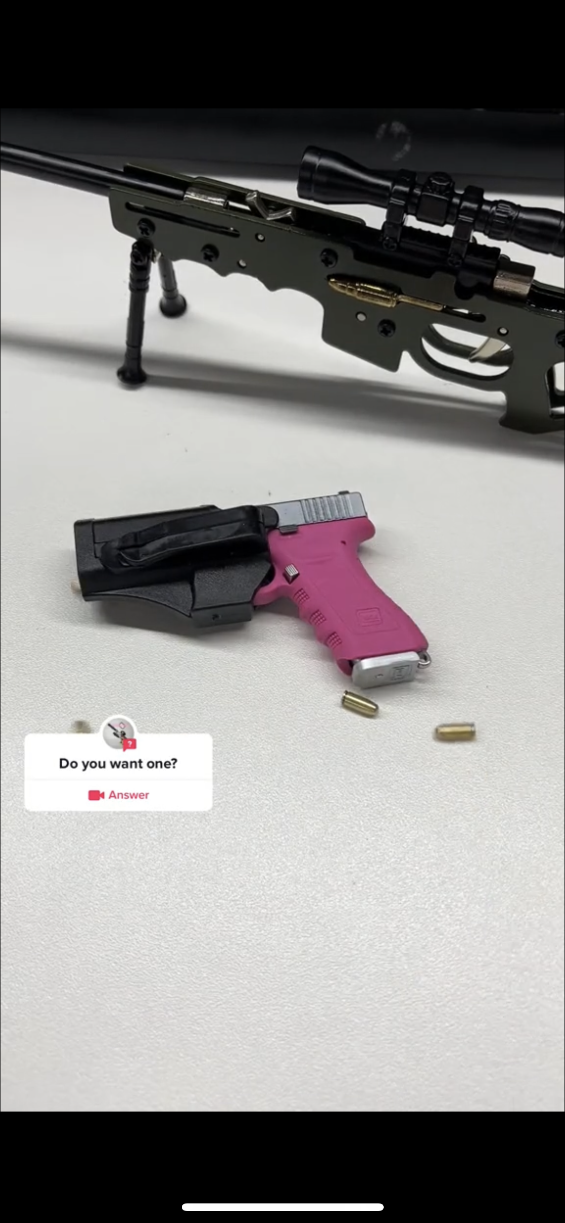 1:3 Detachable Pistol Model Glock 17 Keyring